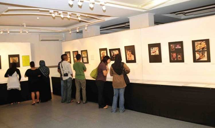 Esjehi Gallery