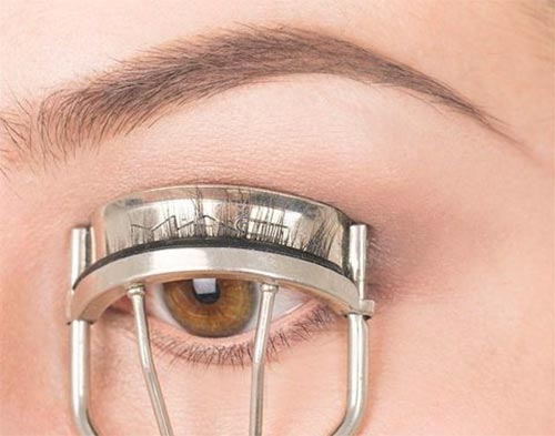 ปัดมาสคาร่าธรรมชาติ