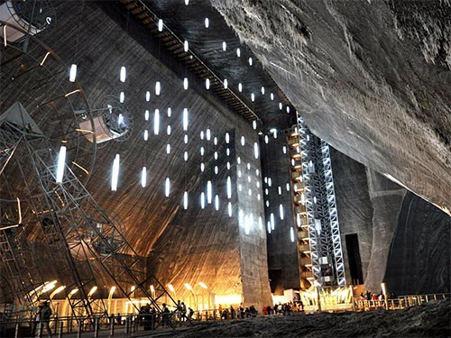 เที่ยวโรมาเนีย สวนสนุกใต้ดินซาลินา ทูร์ดา Salina Turda