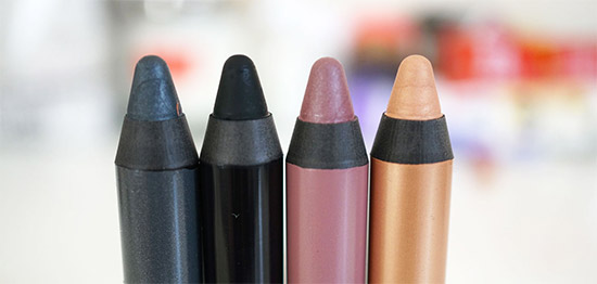 อายแชโดว์แบบแท่ง