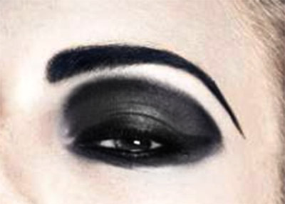 การทาอายแชโดว์