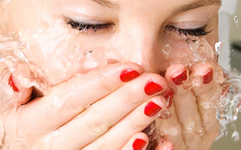 โฟมล้างหน้าคือ