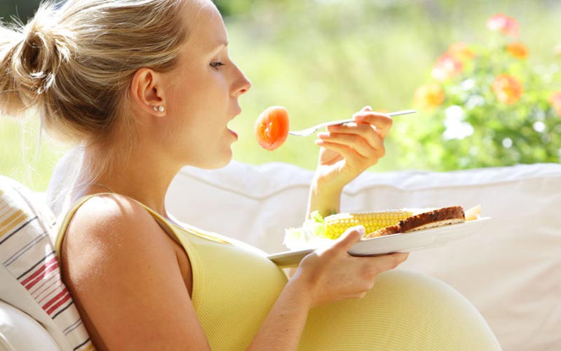 อาหารที่คนท้องไม่ควรกิน