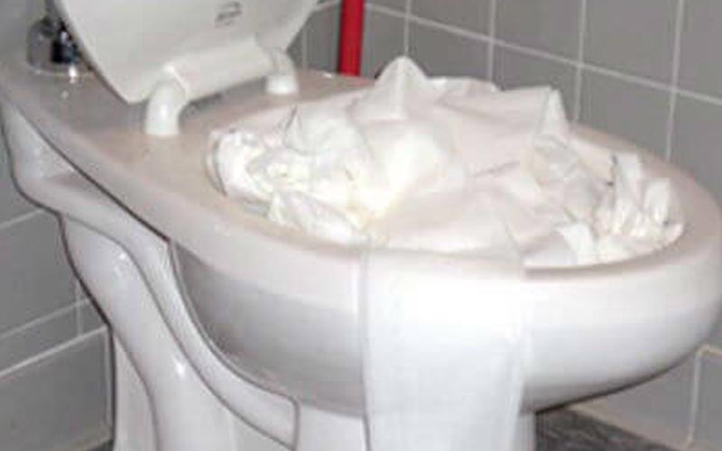 ชักโครกกดไม่ลง