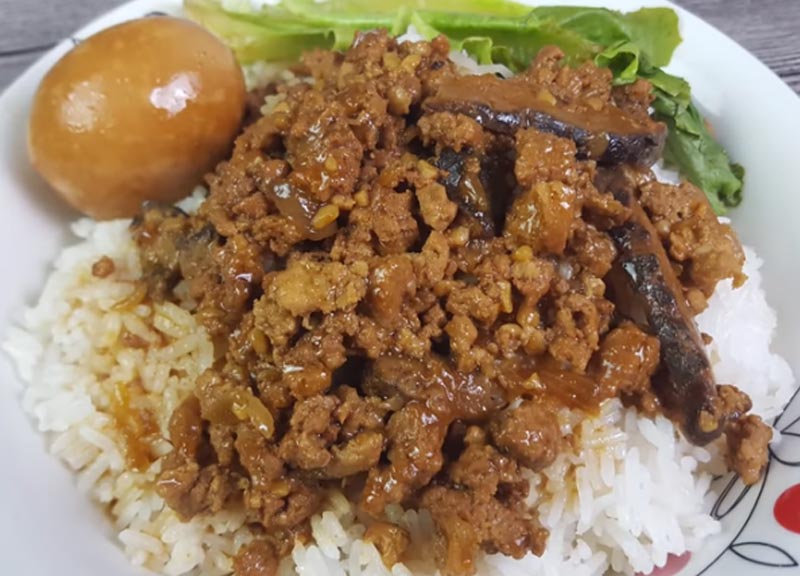 วิธีทำข้าวหน้าหมูสับไต้หวัน