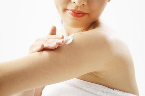 การดูแลผิวหน้าหนาว