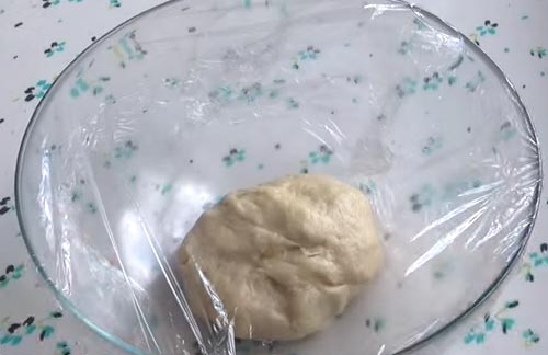 ขนมปังไส้กรอก