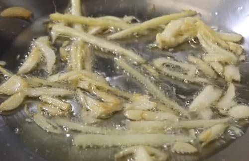 บล็อคโคลี่ผัดกุ้ง