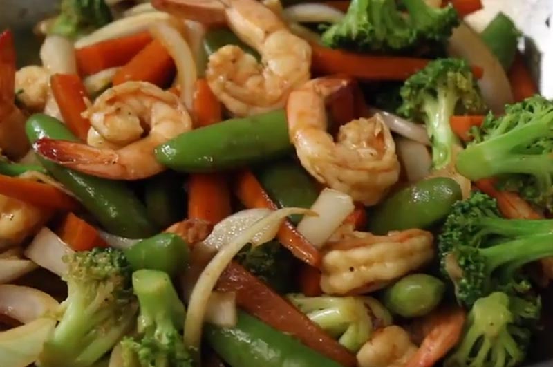 วิธีทำกุ้งผัดบล็อคโคลี่