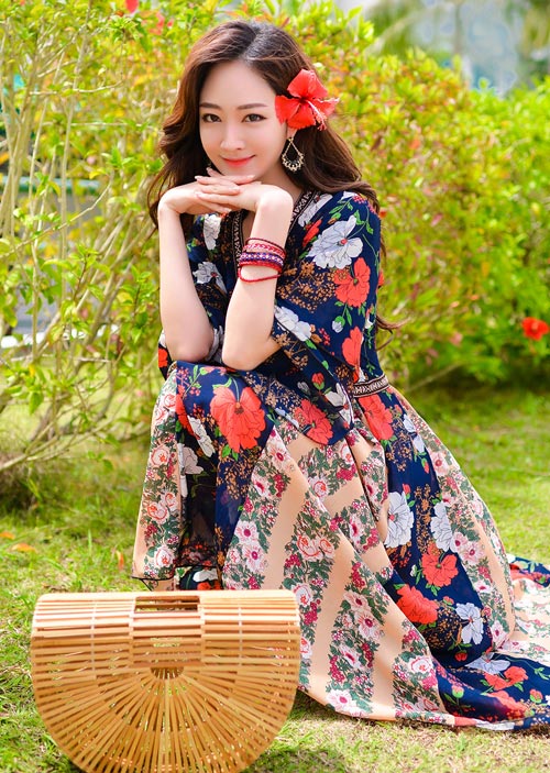 แบบชุดฮาวายผู้หญิง