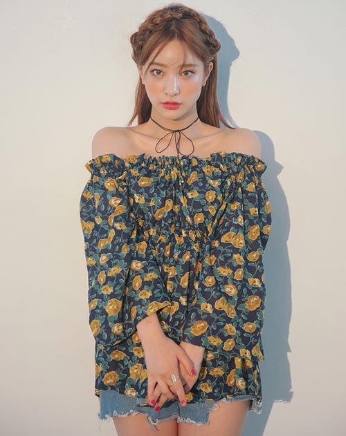 เสื้อยืดลายดอกน่ารักๆ