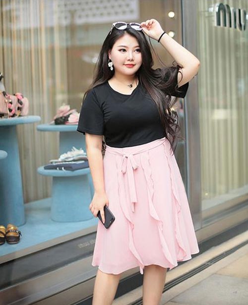 เสื้อยืดสาวอวบ11