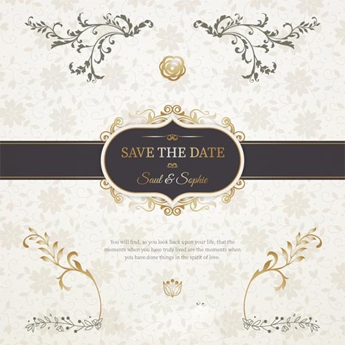 การ์ด Save the Date โทนสีครีมสุดคลาสสิก ตกแต่งด้วยลวดลายดอกไม้จางๆ และกรอบสีทองระบุชื่อ Saul & Sophie บนแถบสีม่วงเข้ม